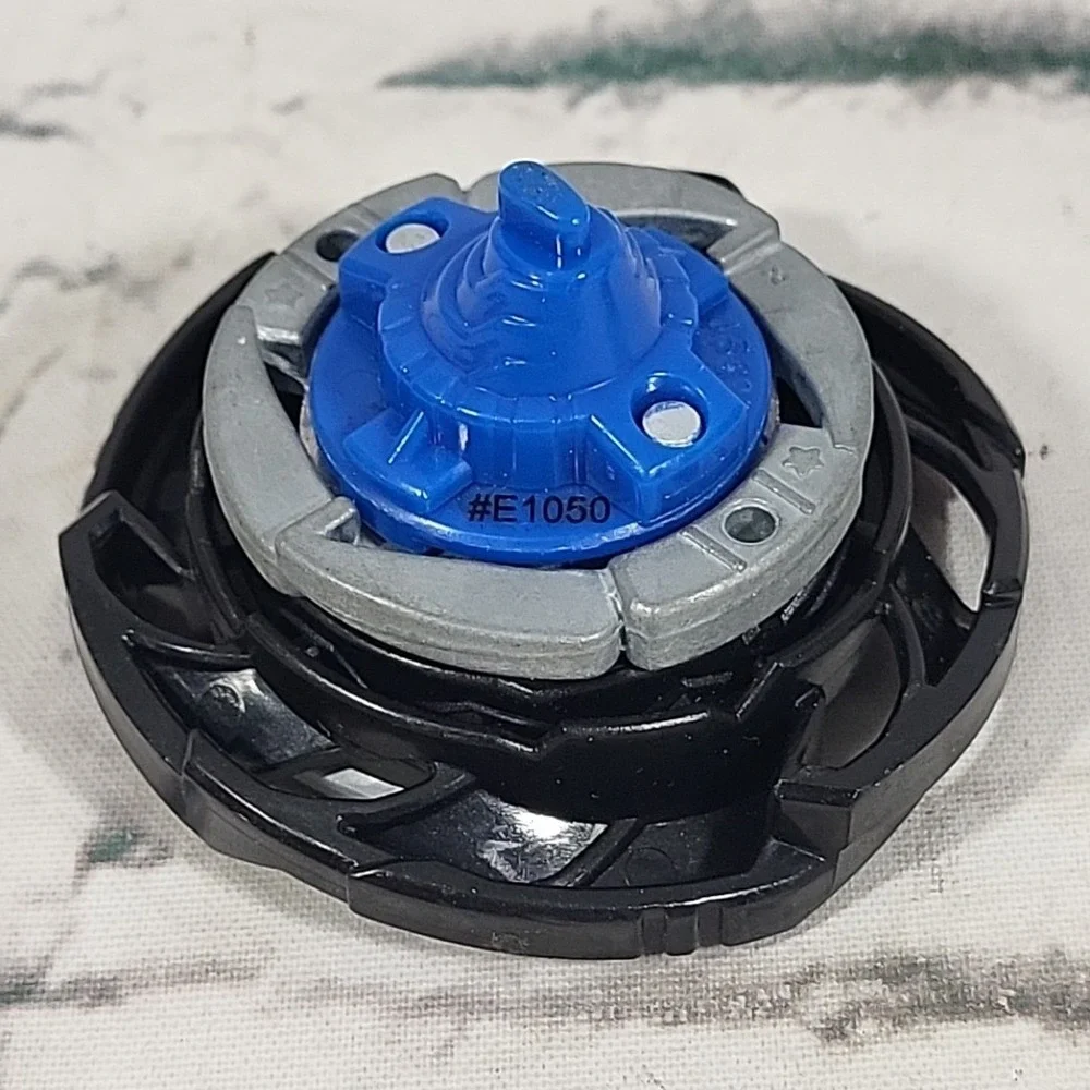 Hasbro Brave Valtryek‎ Burst Surge Superking Beyblade B-163